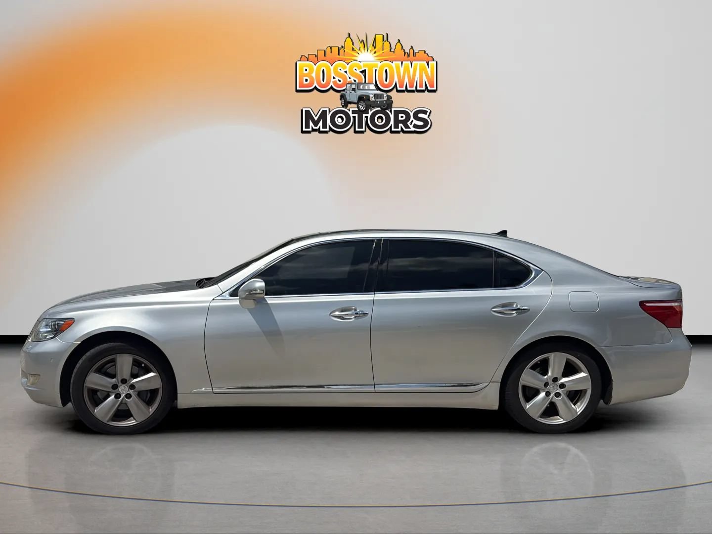 Used 2012 Lexus LS 460 L w/ Luxury Pkg RWD image 3