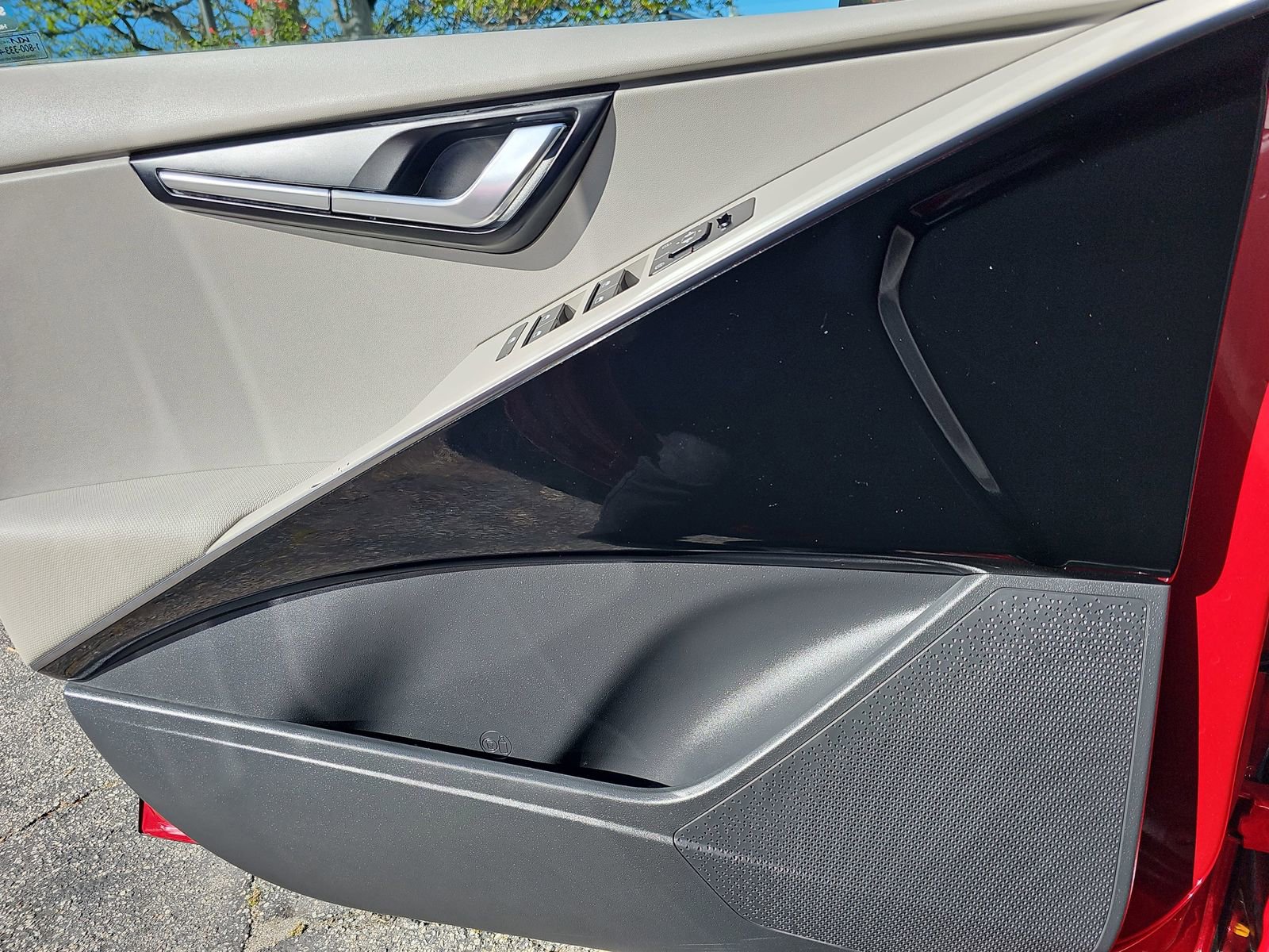 Used 2023 Kia Niro Wind image 31