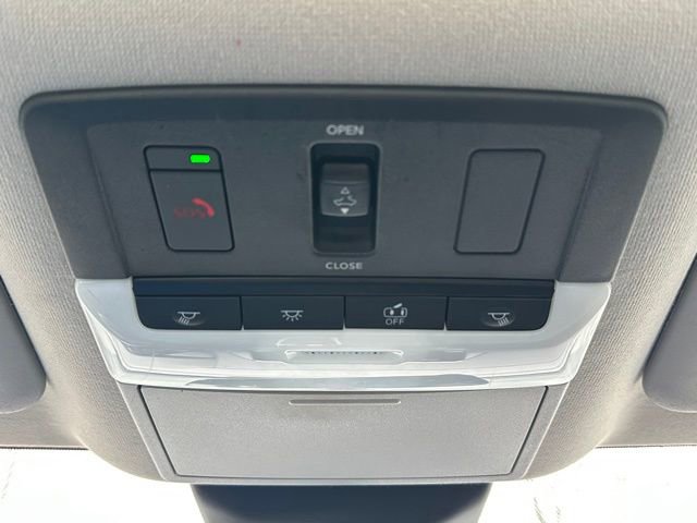 Used 2023 Nissan Sentra SR w/ SR Premium Package image 36