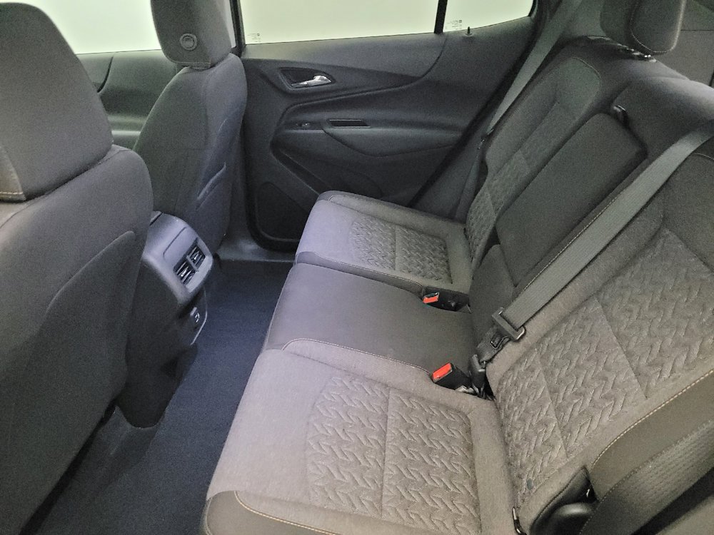 Used 2023 Chevrolet Equinox LT image 18