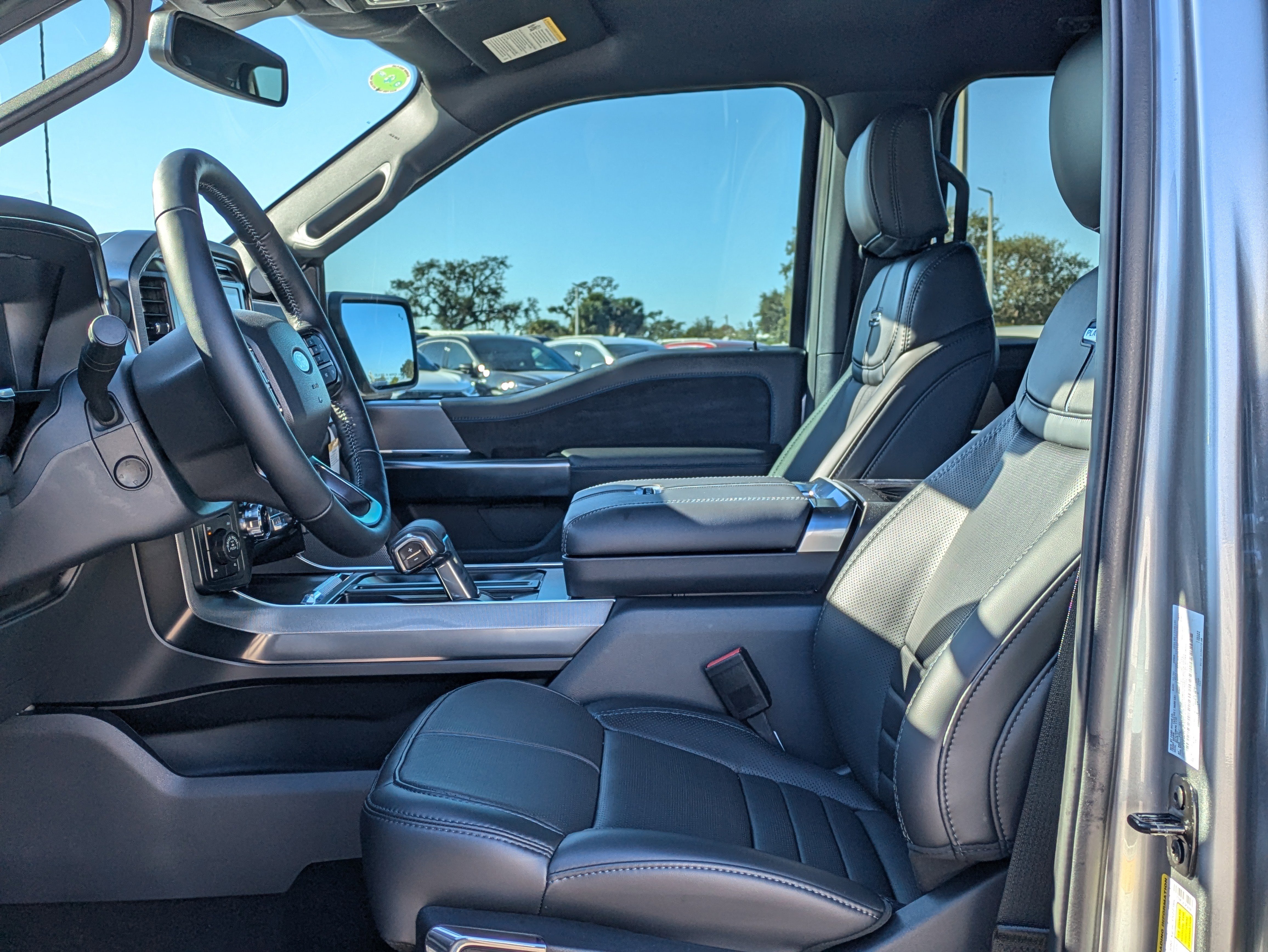 New 2025 Ford F150 Platinum image 22