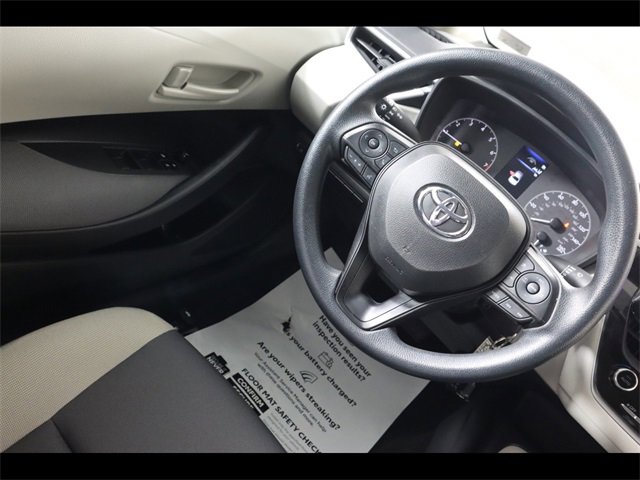 Used 2023 Toyota Corolla LE image 16