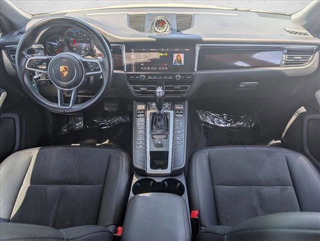 Used 2021 Porsche Macan AWD/4WD image 24