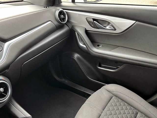 Used 2021 Chevrolet Blazer LT image 29