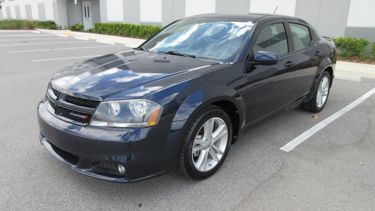 Used 2013 Dodge Avenger SXT w/ Rallye Appearance Group FWD image 1