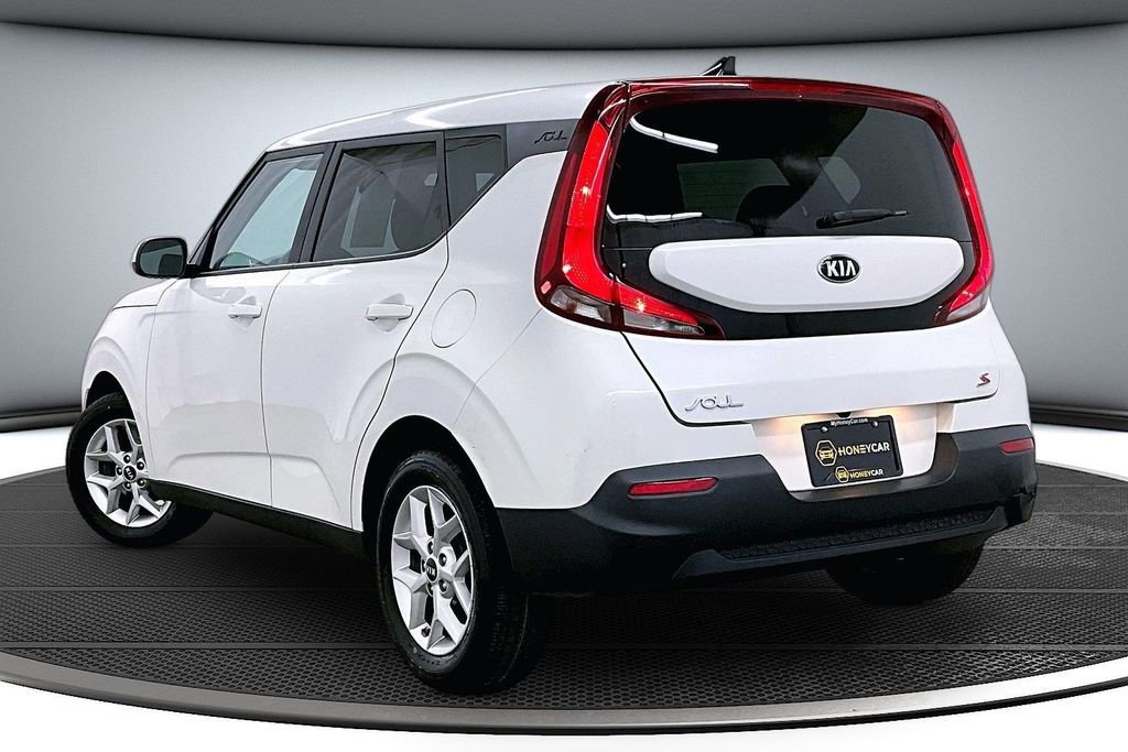 Used 2021 Kia Soul S FWD image 4