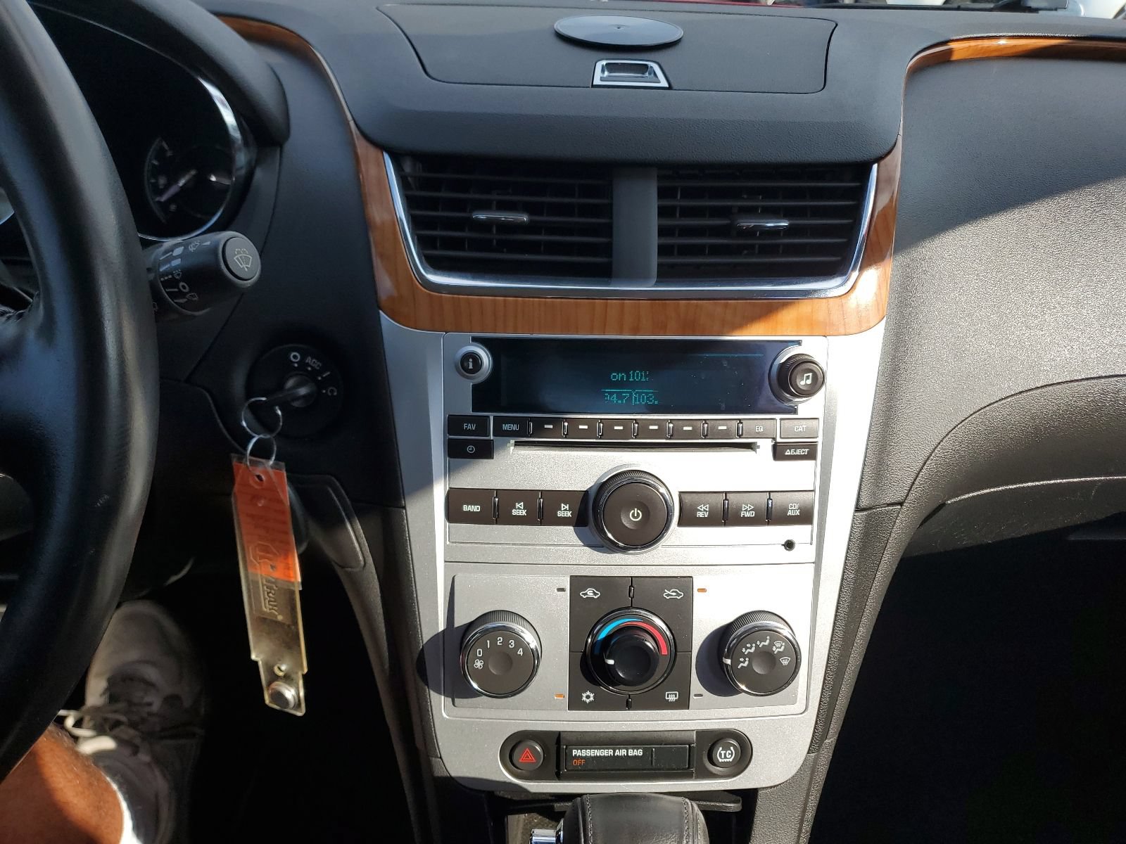 Used 2009 Chevrolet Malibu LT w/ HFV6 Engine Package FWD image 23