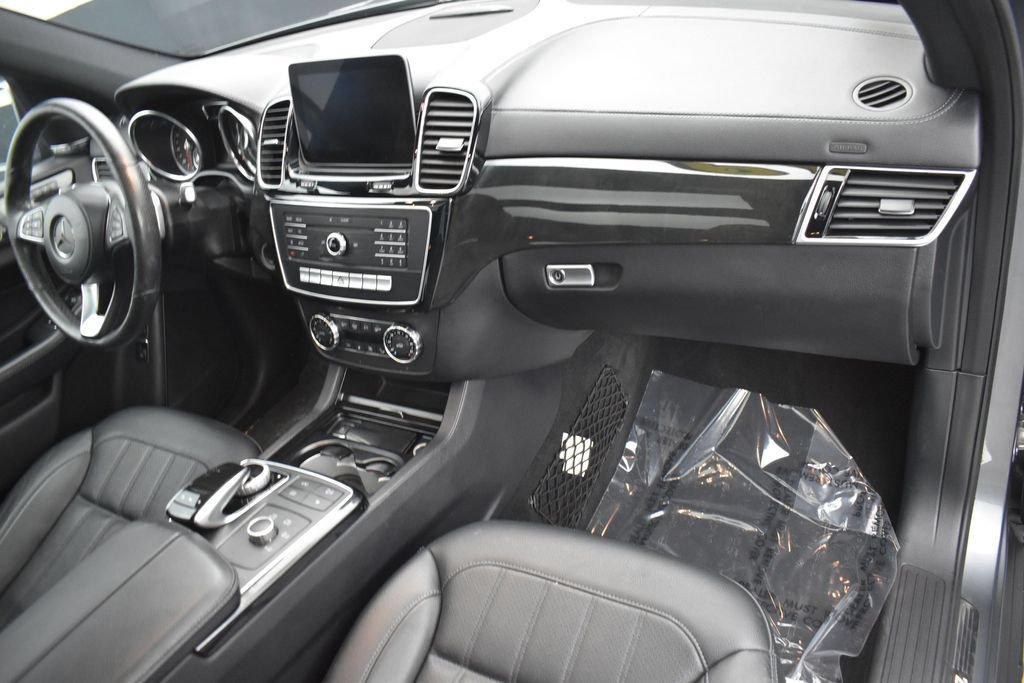 Used 2019 Mercedes-Benz GLS 450 4MATIC image 33