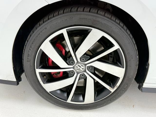 Used 2021 Volkswagen Jetta GLI image 7