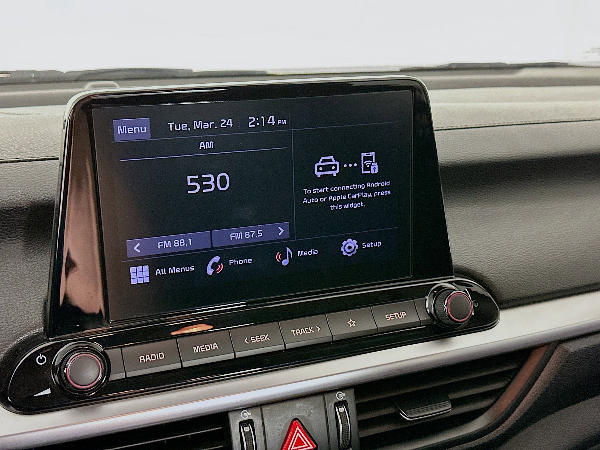 Used 2023 Kia Forte LXS image 19