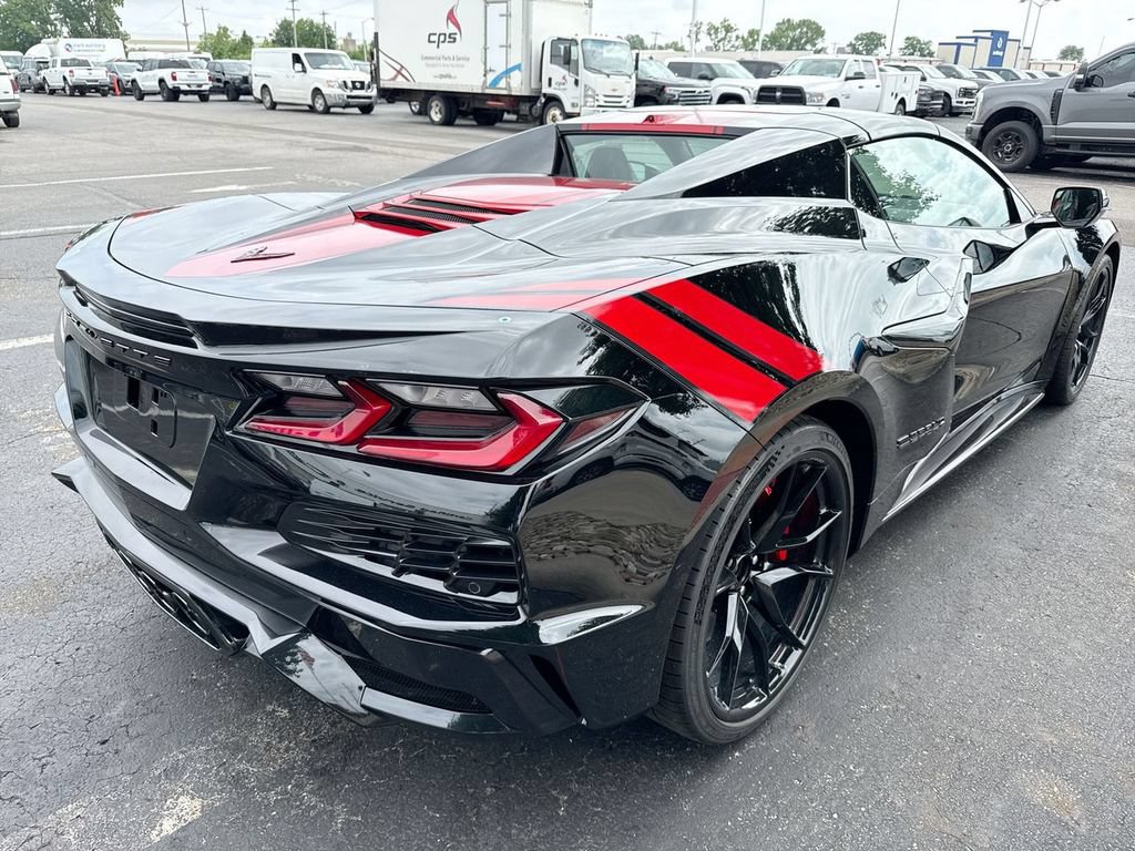 New 2027 Chevrolet Corvette Grand Sport RWD image 5