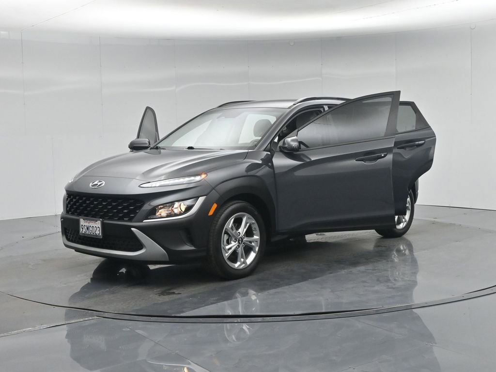 Used 2023 Hyundai Kona SEL image 31