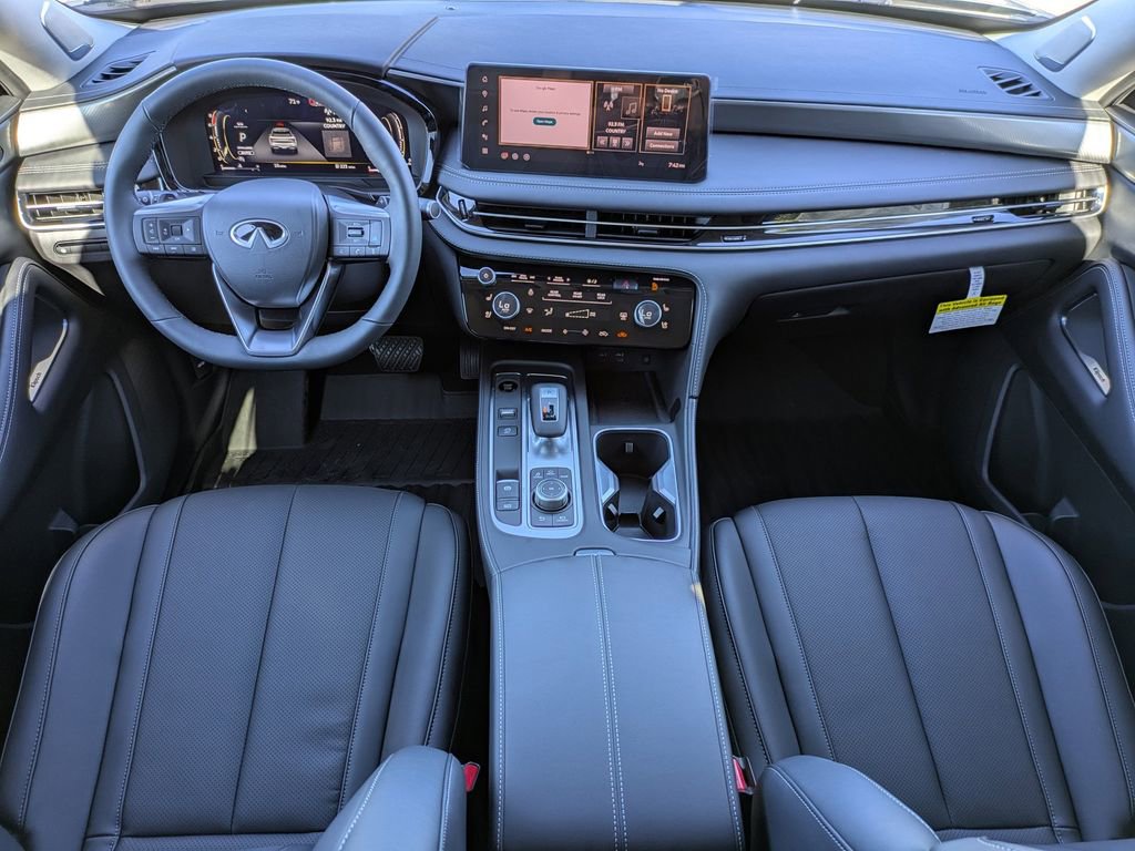 New 2026 INFINITI QX60 Luxe w/ Family Package image 17