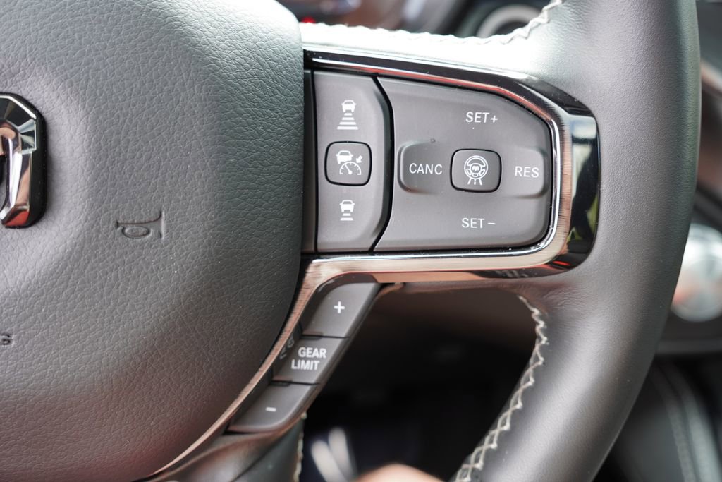 Certified 2025 RAM 1500 Limited AWD/4WD image 37