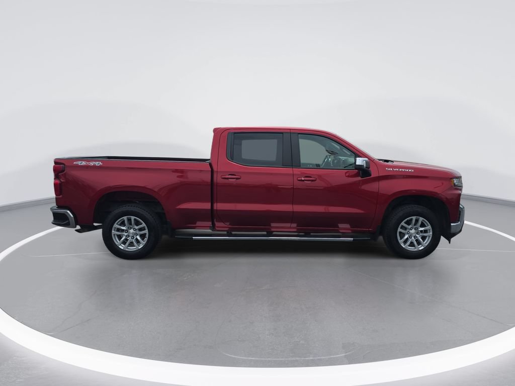 Used 2021 Chevrolet Silverado 1500 LT w/ Safety Package II AWD/4WD image 2