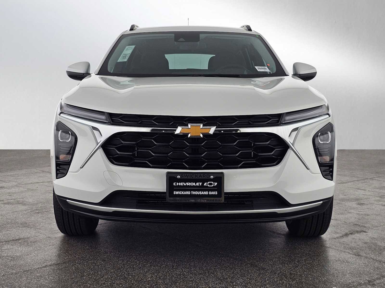 New 2026 Chevrolet Trax LT w/ Driver Confidence Package FWD image 8