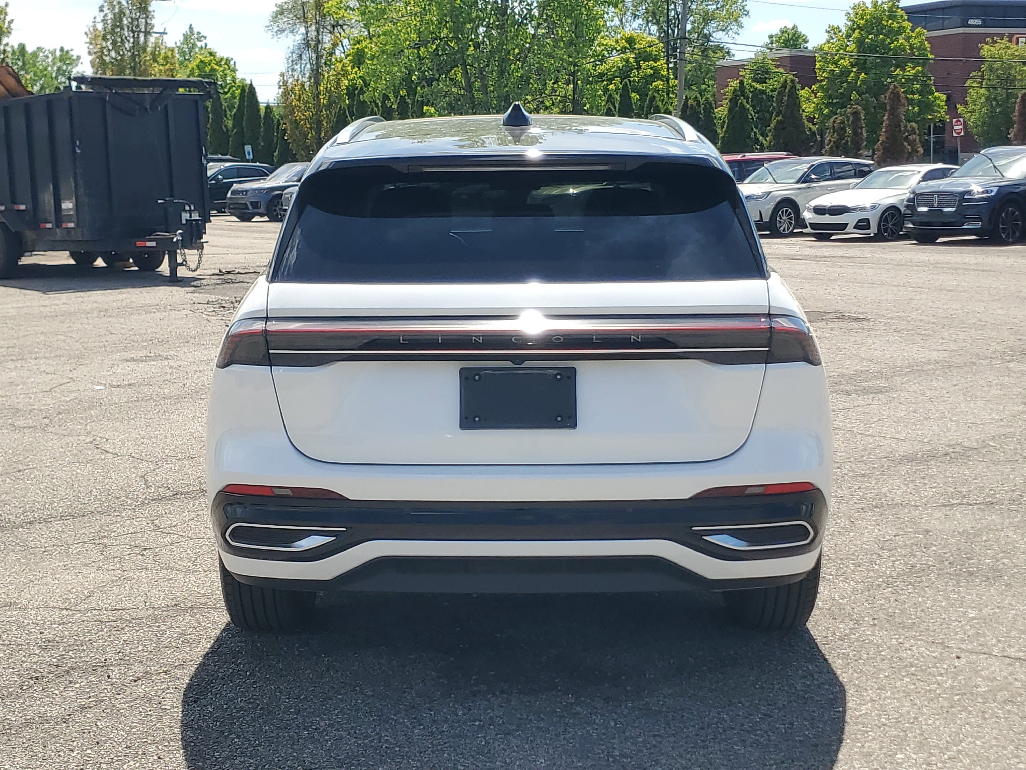 Certified 2024 Lincoln Nautilus Reserve w/ Equipment Group 202A AWD/4WD image 5