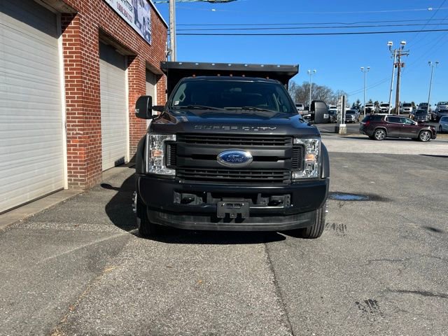 Used 2019 Ford F550 4x4 Crew Cab Super Duty w/ Power Equipment Group image 4