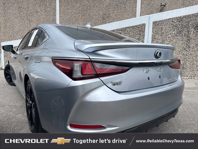 Used 2022 Lexus ES 350 F Sport image 4