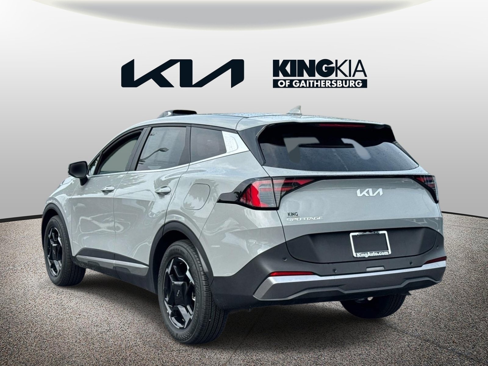 Certified 2026 Kia Sportage EX FWD image 5