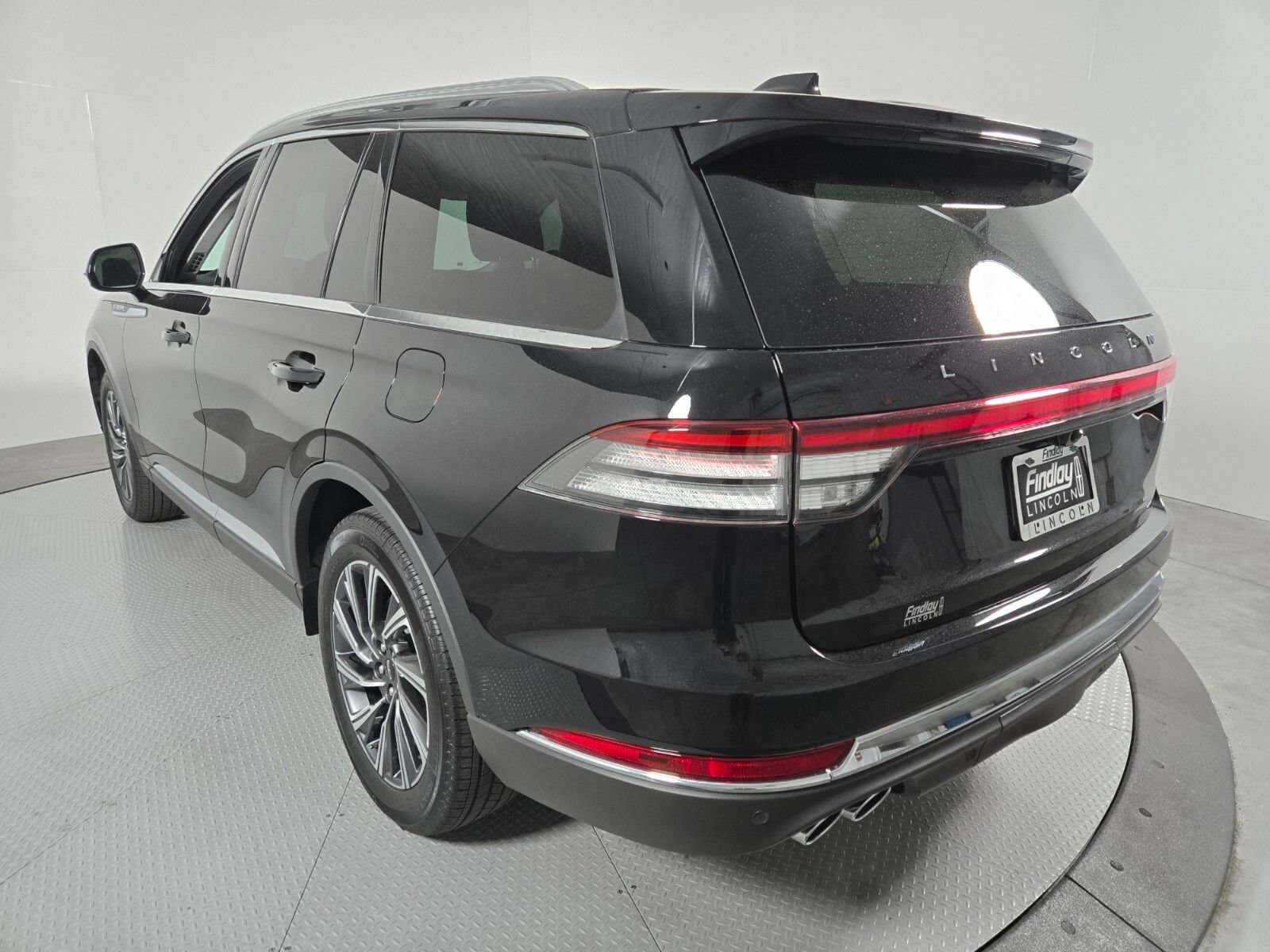 New 2026 Lincoln Aviator AWD image 7