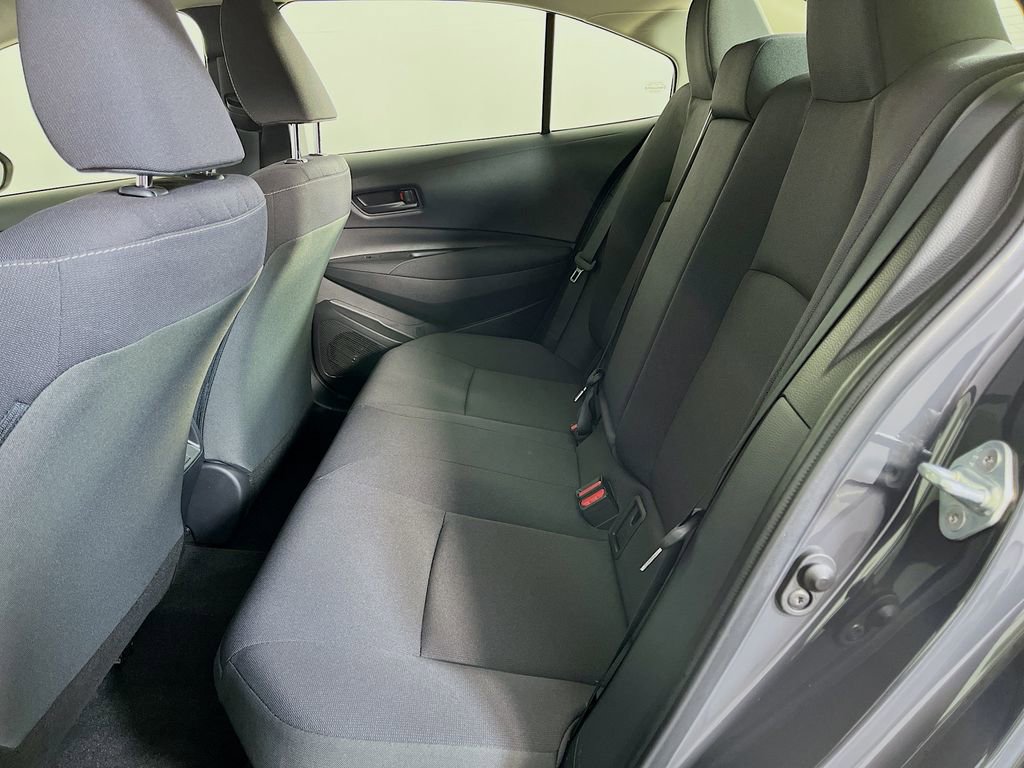 Used 2024 Toyota Corolla LE AWD/4WD image 29