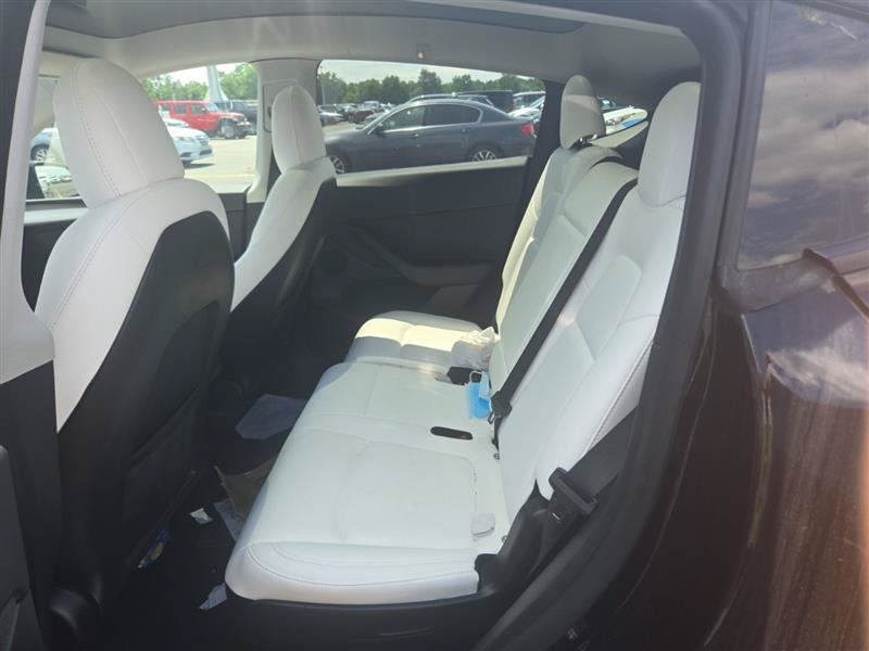 Used 2023 Tesla Model Y Long Range AWD/4WD image 8