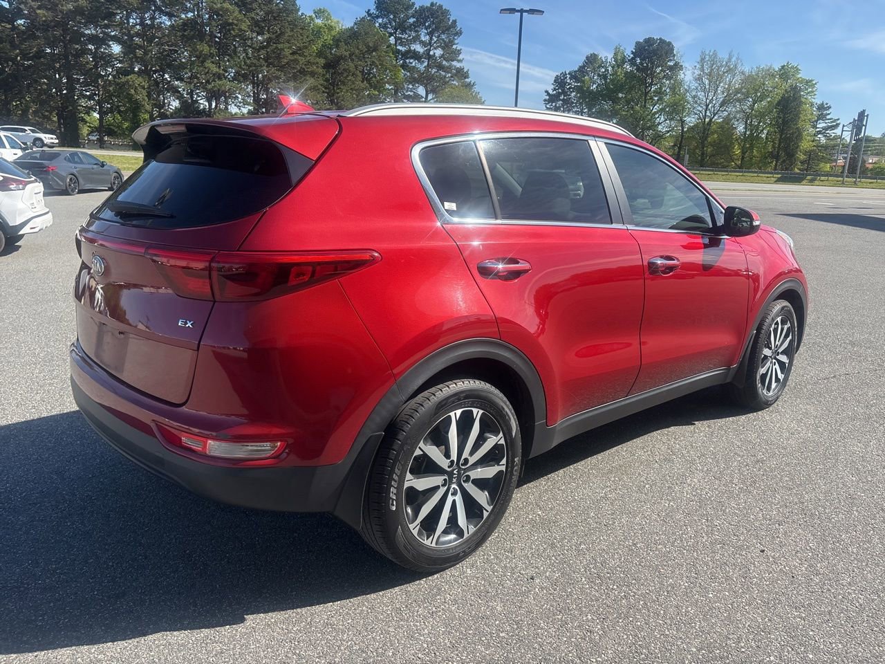 Used 2019 Kia Sportage EX image 8