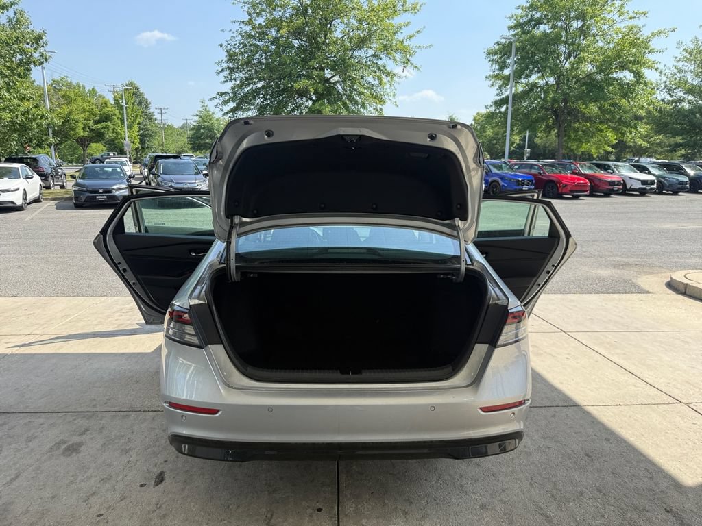 Certified 2024 Honda Accord Touring image 27