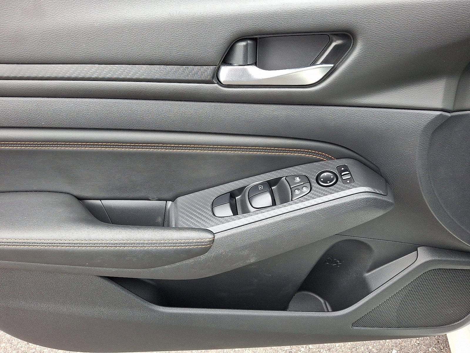 Used 2020 Nissan Altima 2.5 SR image 12