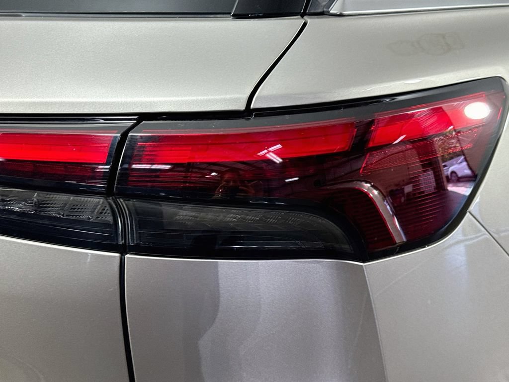 Certified 2023 INFINITI QX60 Luxe AWD/4WD image 37