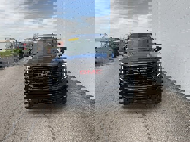 Used 2024 GMC Sierra 1500 Elevation image 5