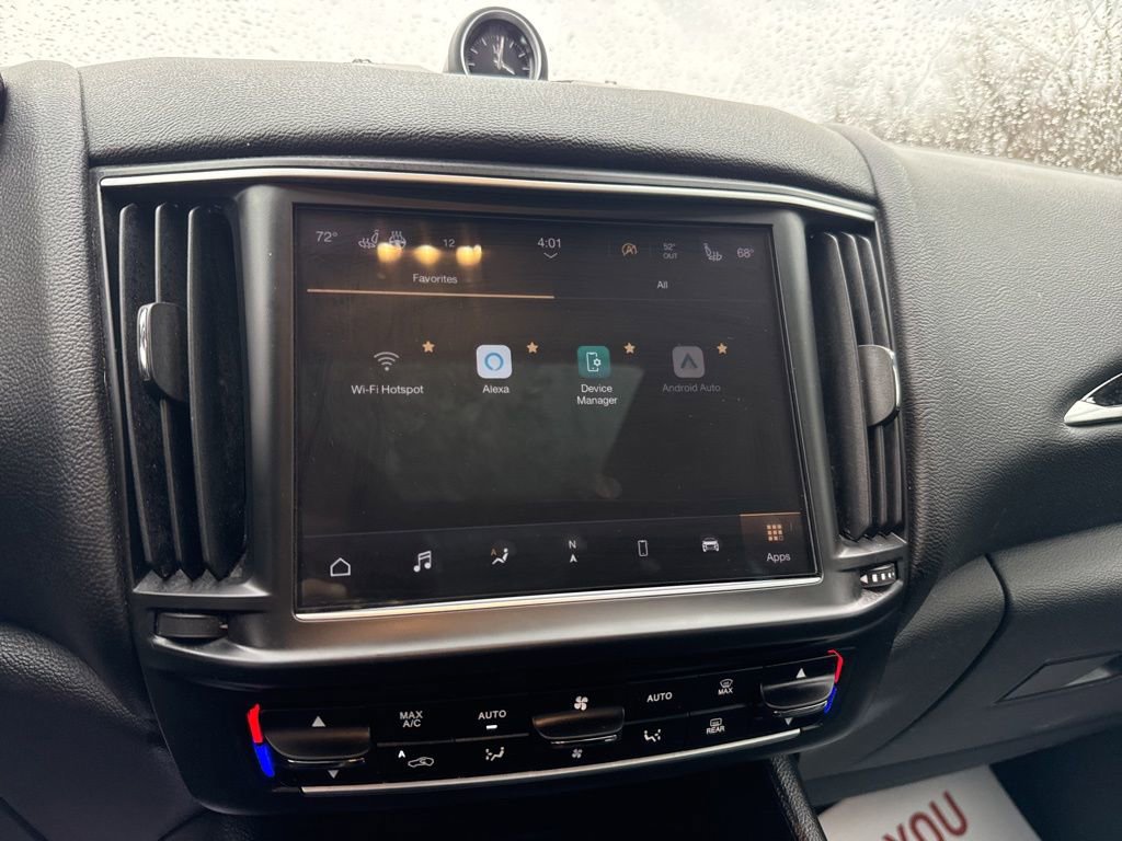 Used 2023 Maserati Levante Modena image 31