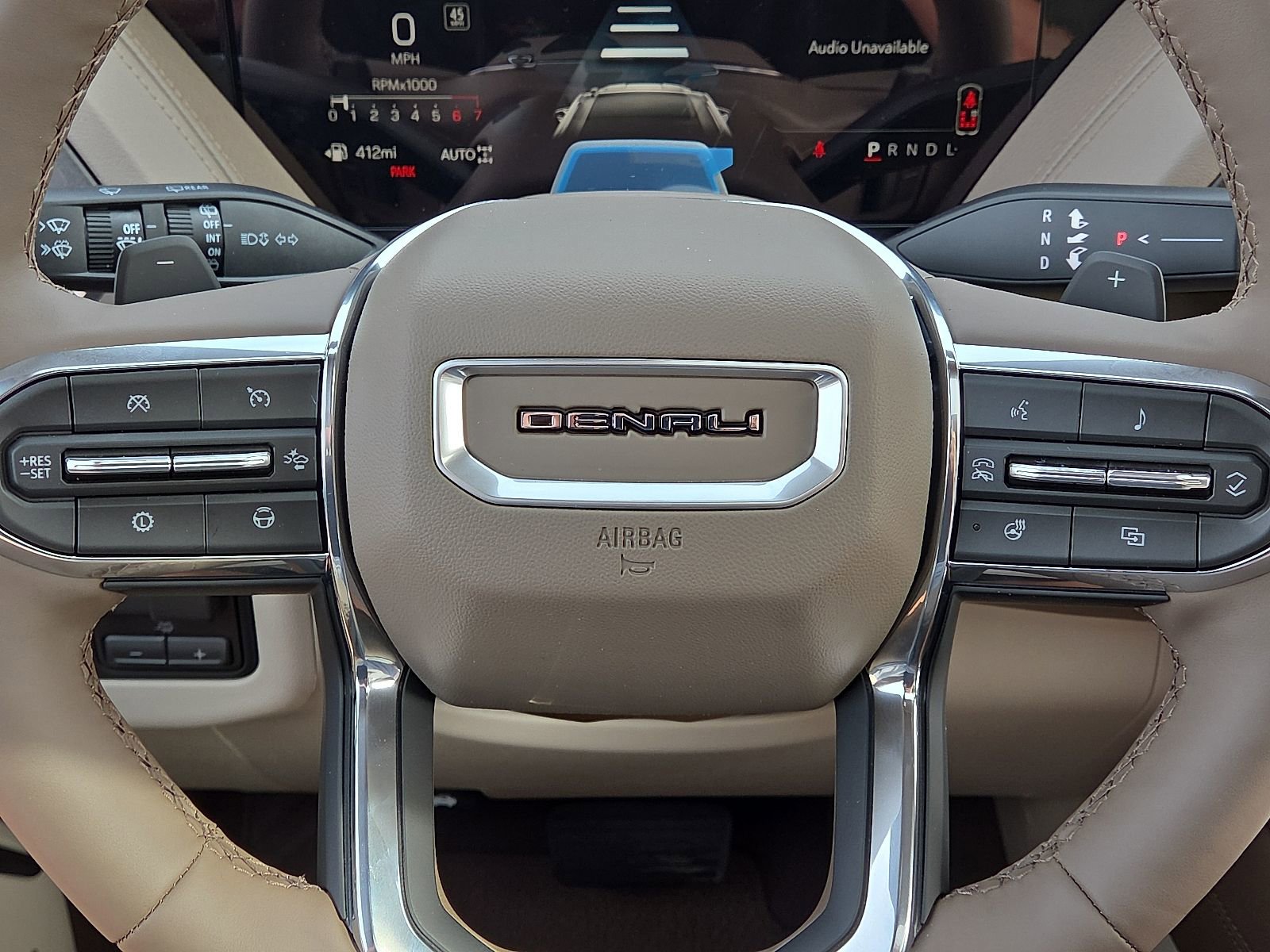 New 2026 GMC Yukon XL Denali w/ Denali Reserve Package AWD/4WD image 12