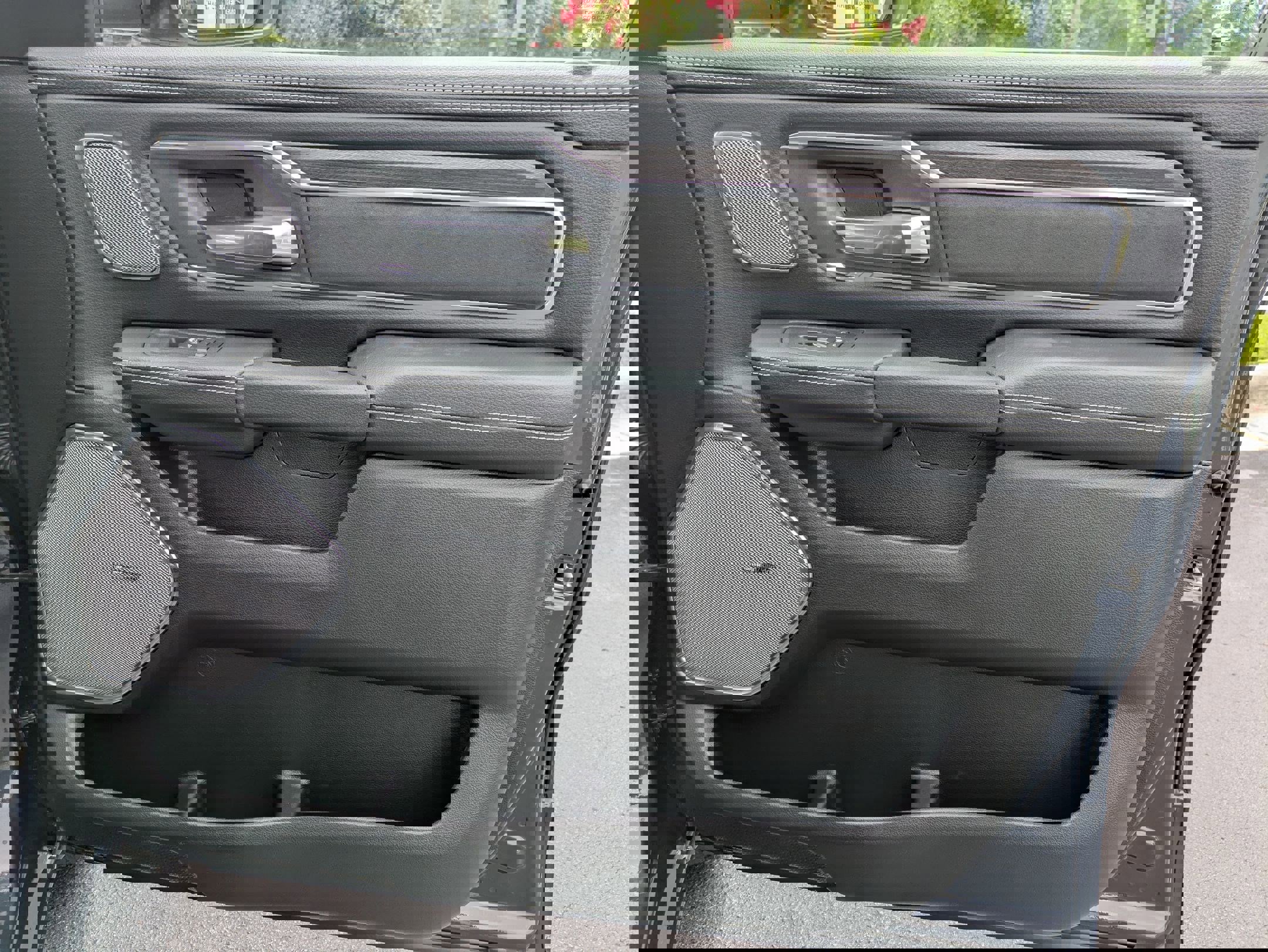New 2026 RAM 1500 Laramie image 38