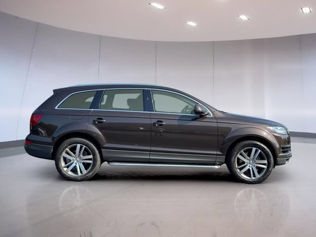 Used 2011 Audi Q7 3.0T Premium Plus AWD/4WD image 3