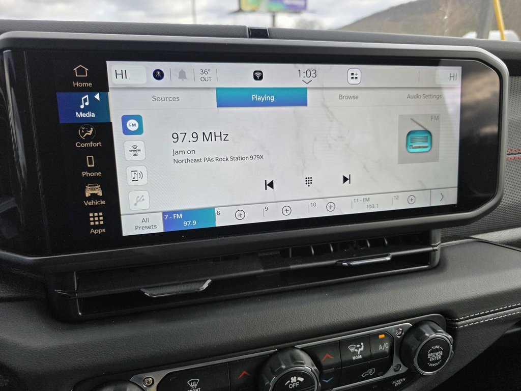 Used 2025 Jeep Wrangler Unlimited Rubicon image 18