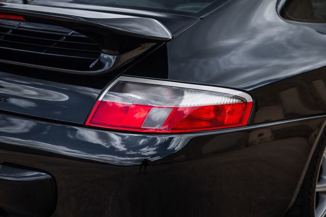 Used 2002 Porsche 911 Carrera RWD image 43