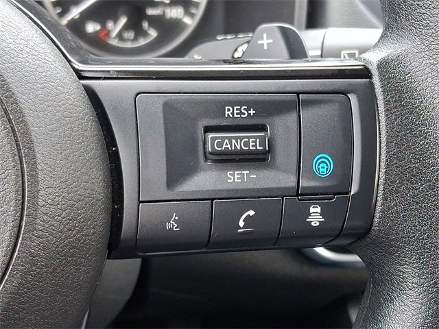 Used 2023 Nissan Rogue SV image 20