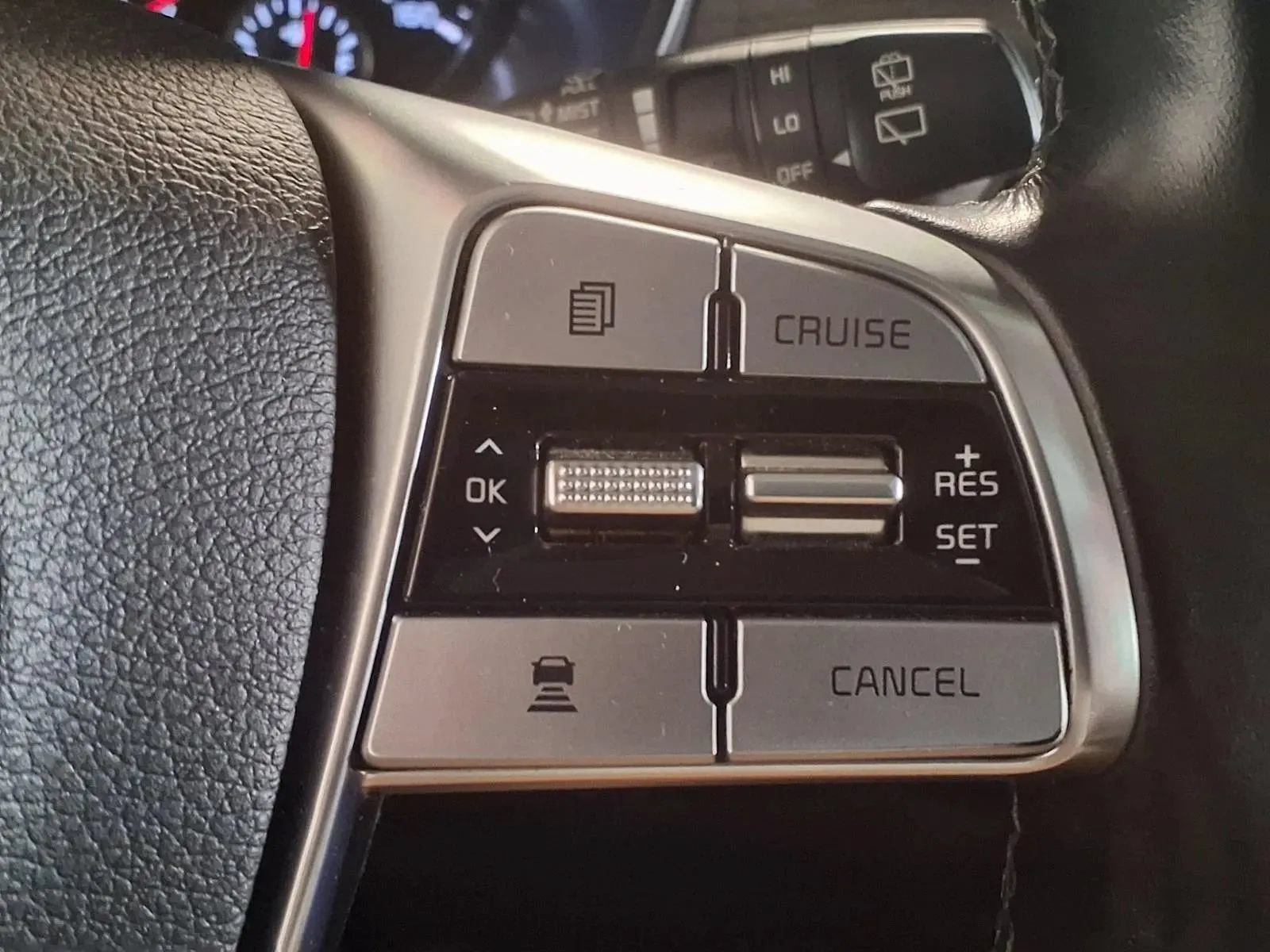 Used 2021 Kia Telluride SX w/ Nightfall Edition Package AWD/4WD image 28