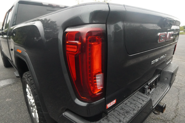 Used 2021 GMC Sierra 2500 Denali w/ Denali Ultimate Package AWD/4WD image 35