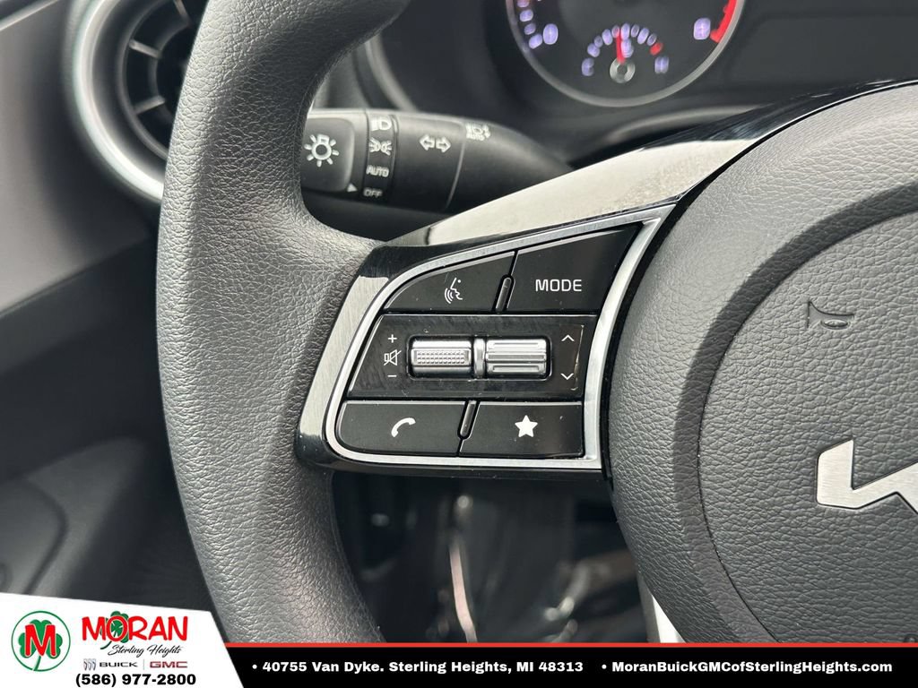 Used 2023 Kia Forte LXS FWD image 20