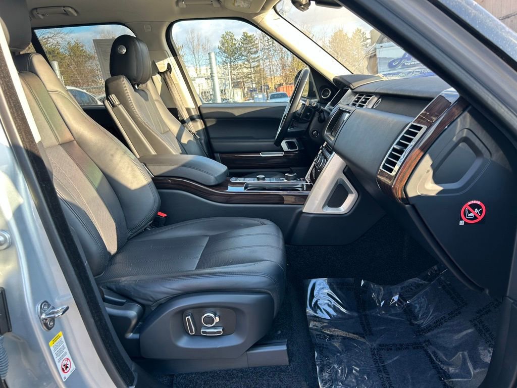Used 2017 Land Rover Range Rover HSE AWD/4WD image 13