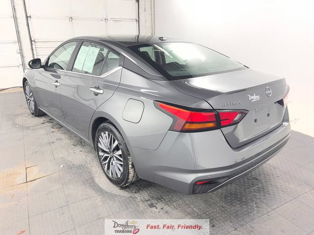 Used 2025 Nissan Altima 2.5 SV FWD image 7