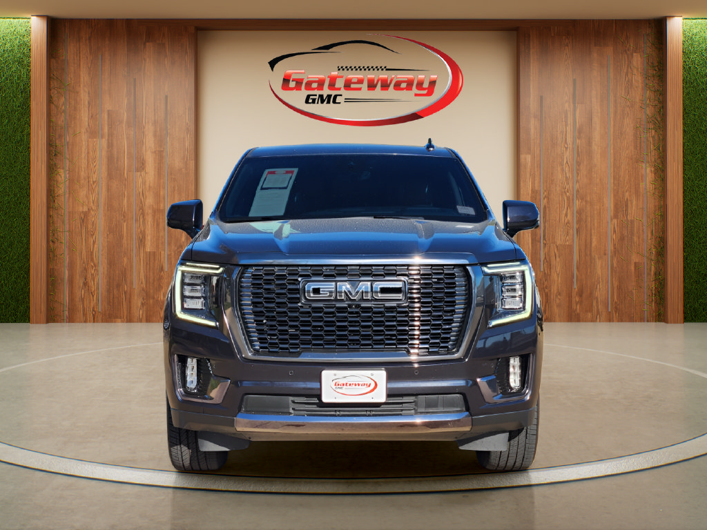 Used 2024 GMC Yukon XL Denali Ultimate AWD/4WD image 2