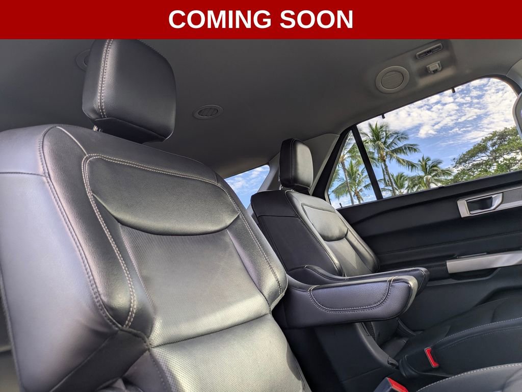 Used 2022 Ford Explorer Limited w/ Equipment Group 301A image 17