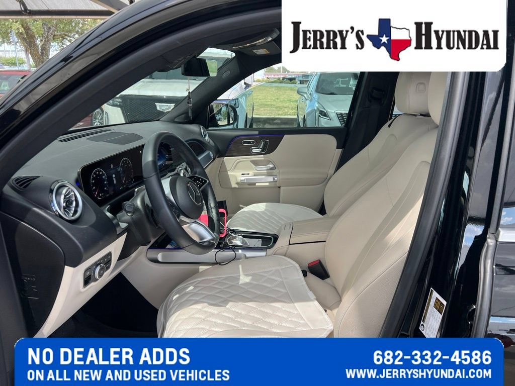Used 2025 Mercedes-Benz GLB 250 image 7