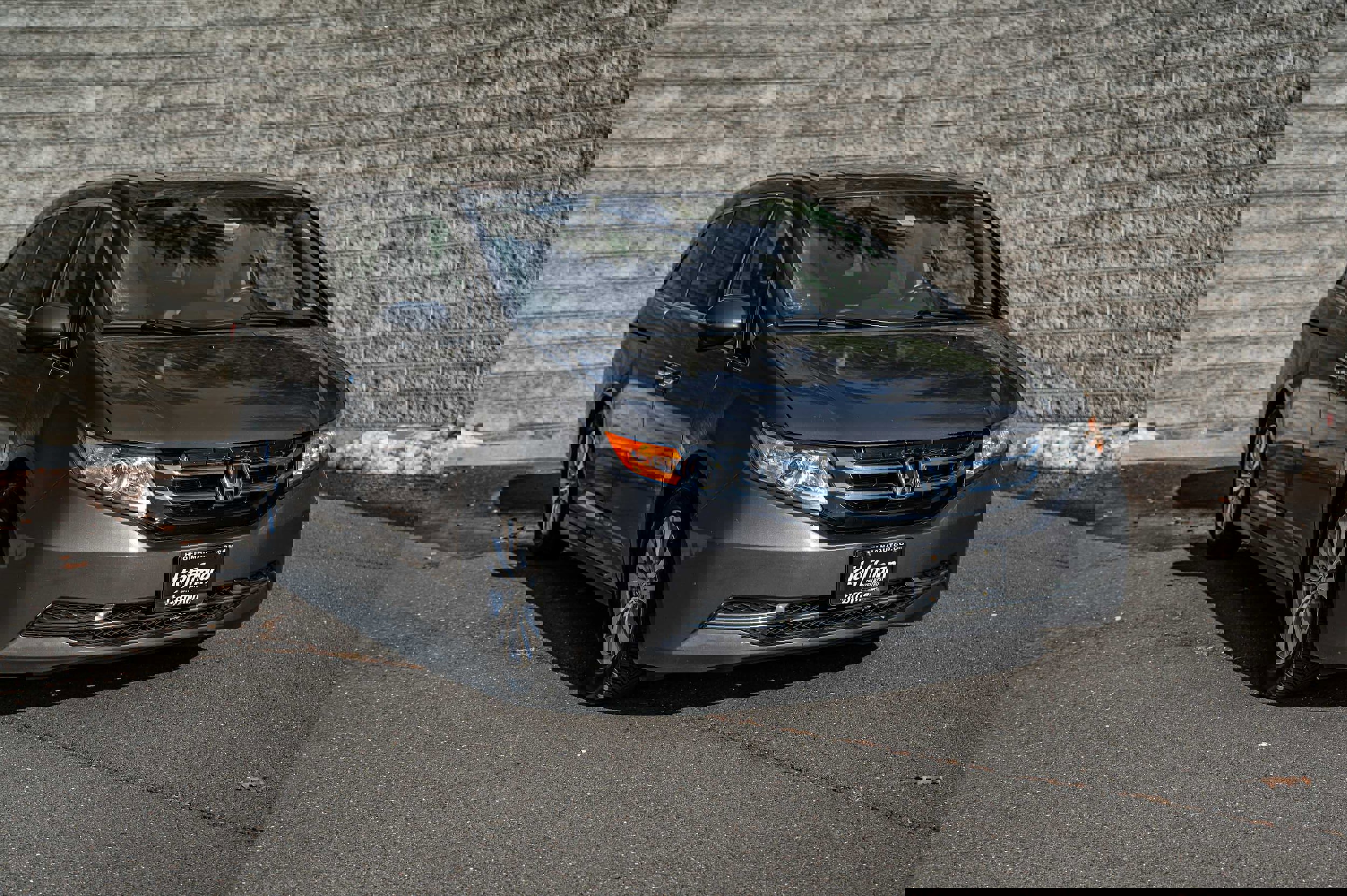 Used 2016 Honda Odyssey EX-L video 2