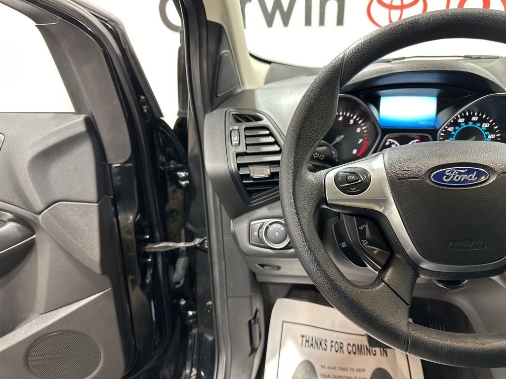 Used 2016 Ford Escape SE w/ Equipment Group 201A image 26