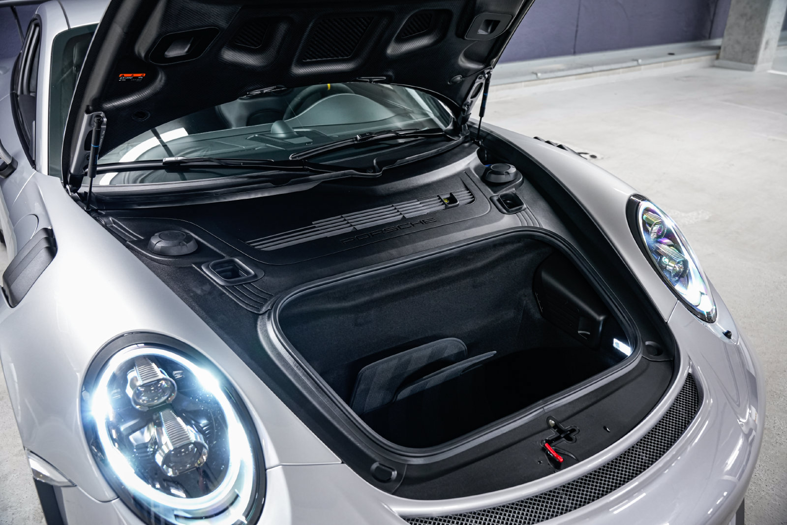 Used 2019 Porsche 911 GT3 RS RWD image 40